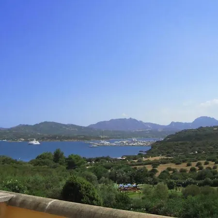 Portisco Sul Mare אולביה